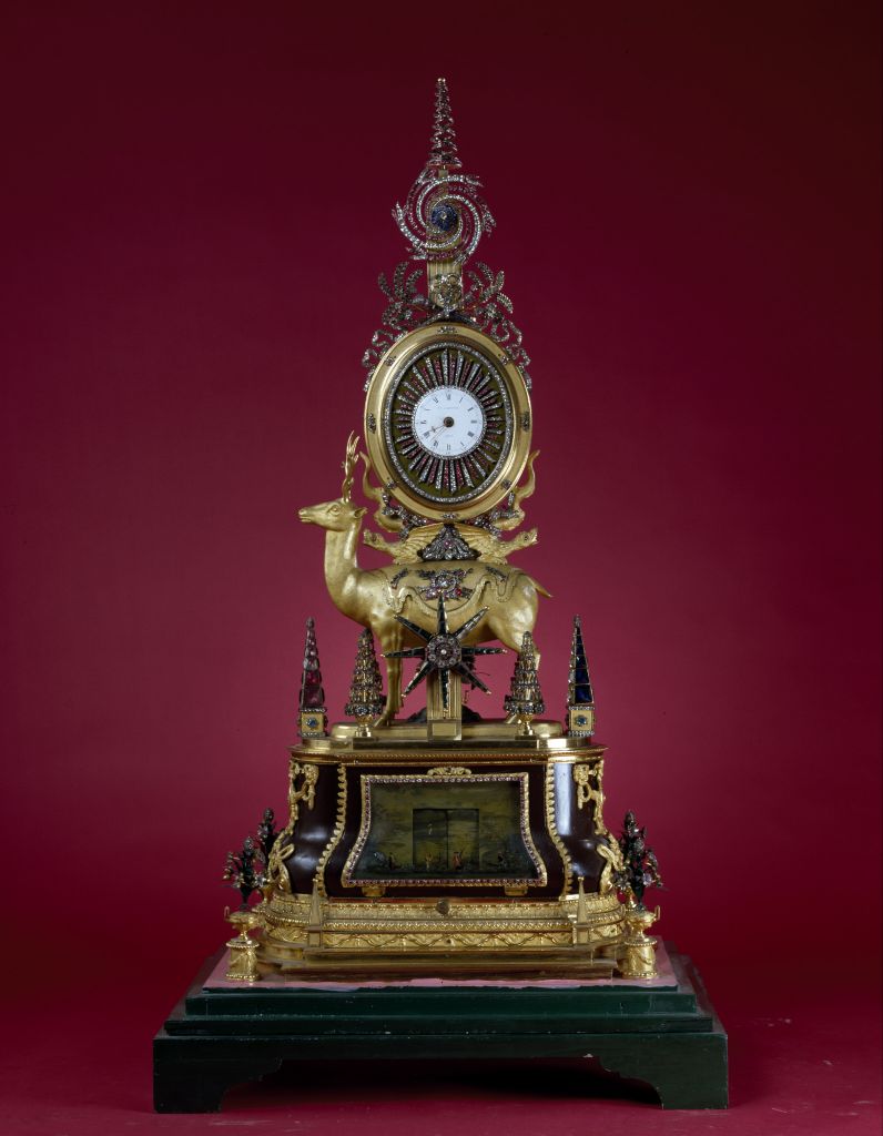 图片[1]-Copper gilded deer carry flowers and turn them into flower clocks-China Archive